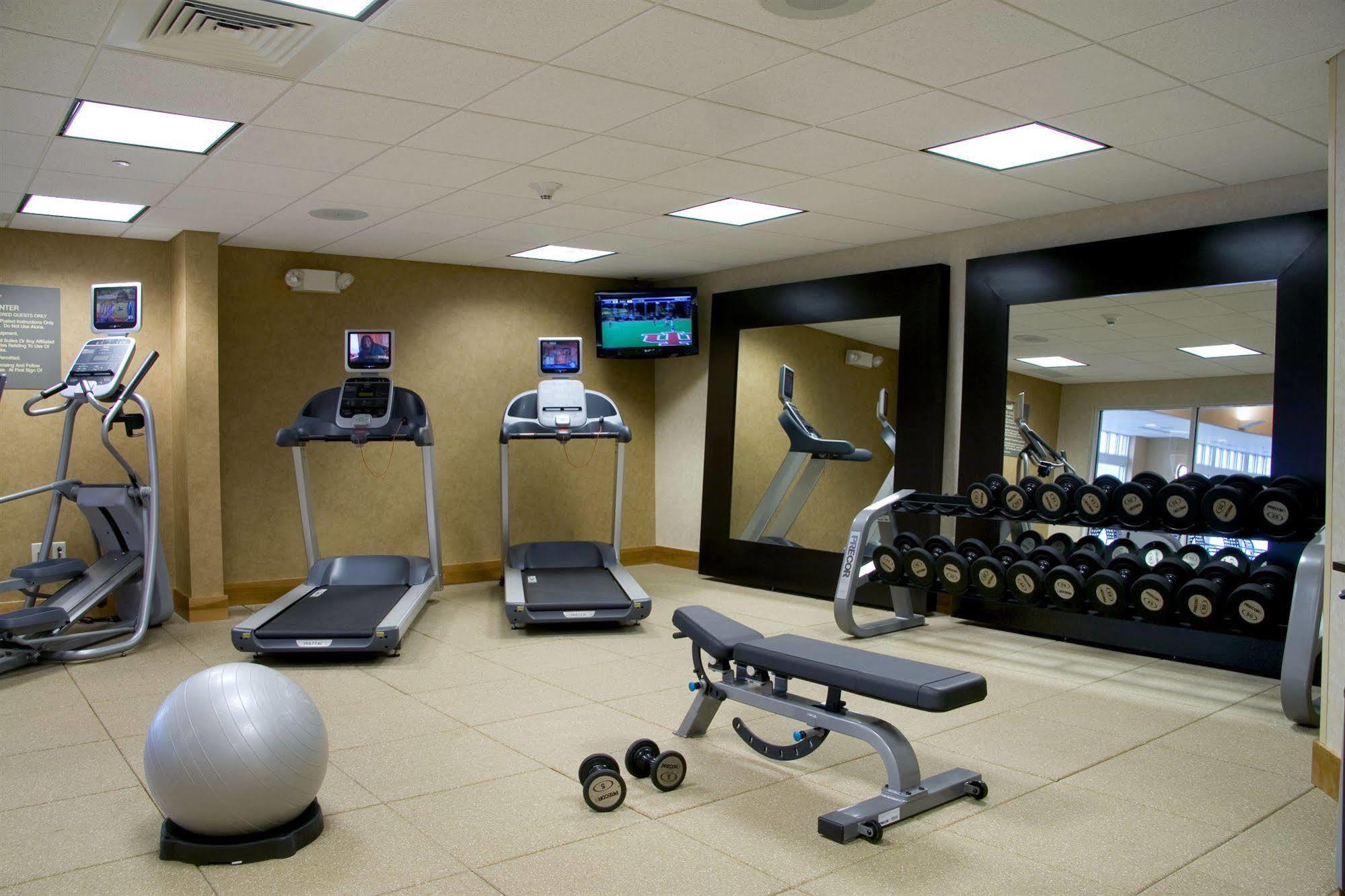 Homewood Suites By Hilton Madison West Facilities photo